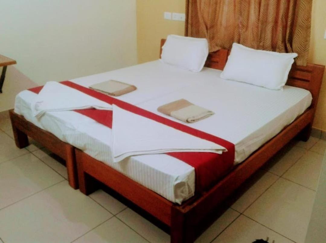 Отель Sethu Residency Диндуккал Экстерьер фото
