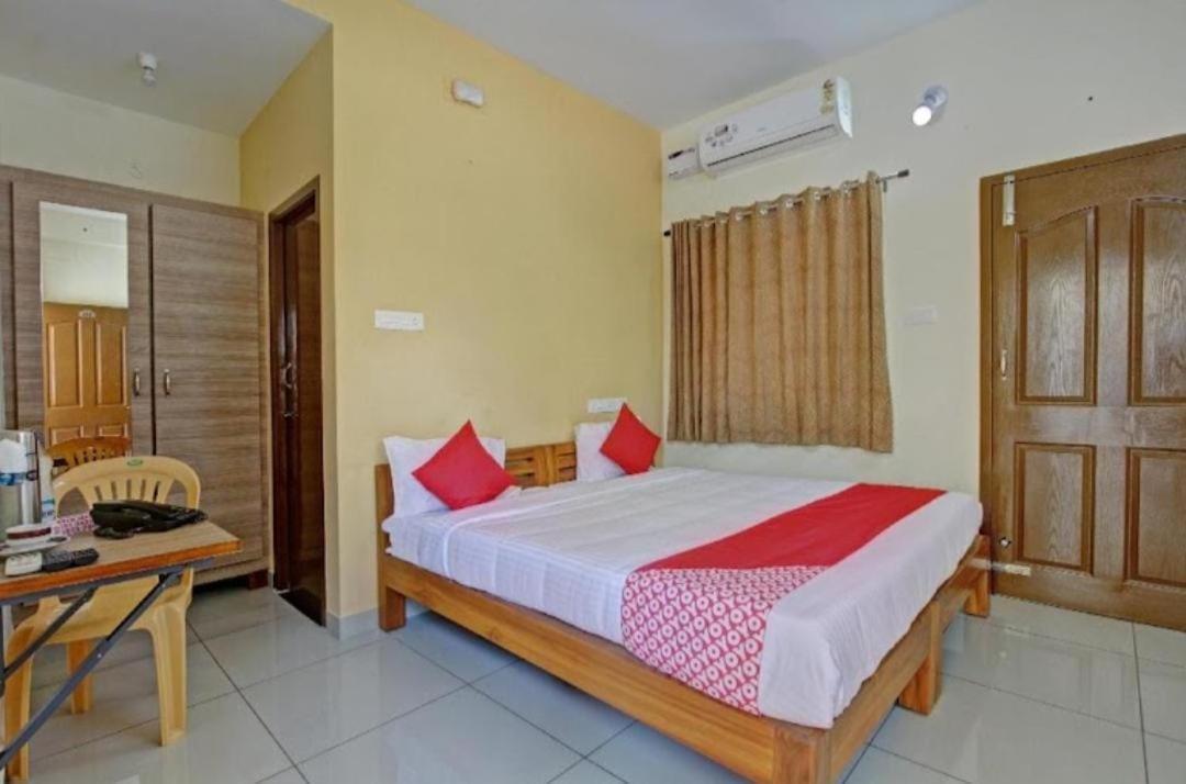 Отель Sethu Residency Диндуккал Экстерьер фото